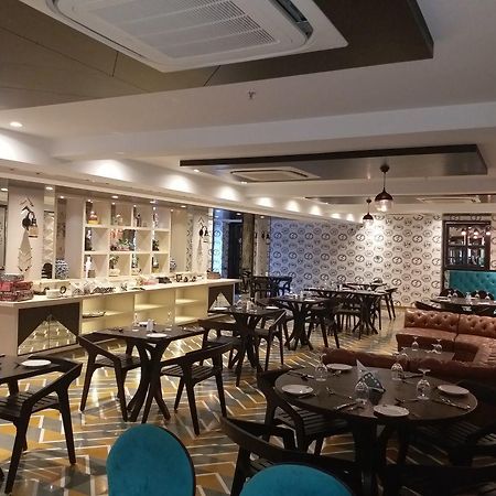 Hotel Basant Vihar Palace Bikaner Eksteriør bilde